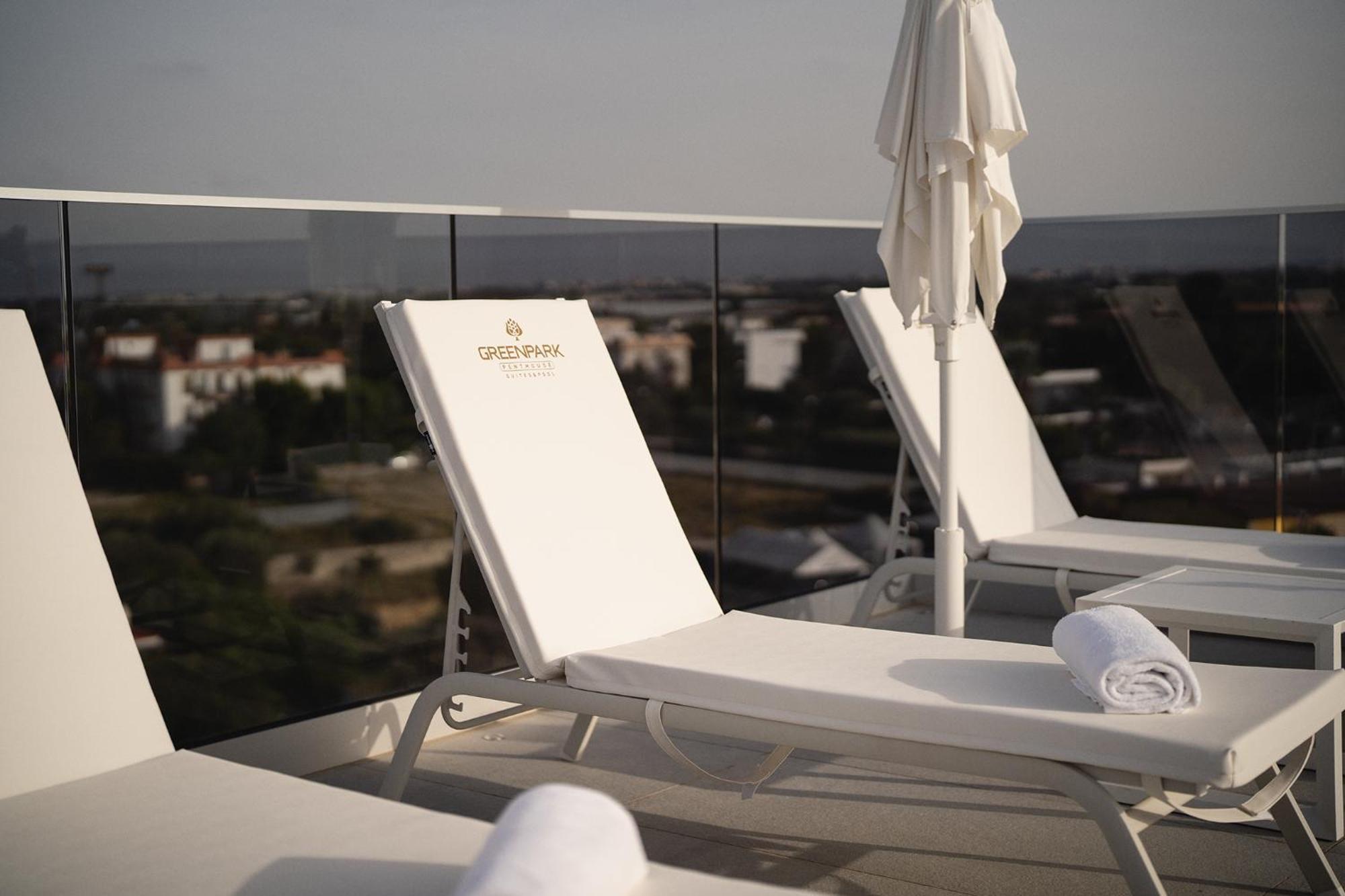 Green Park Penthouse Suite & Pool - Heated Pool - Bari Exterior photo